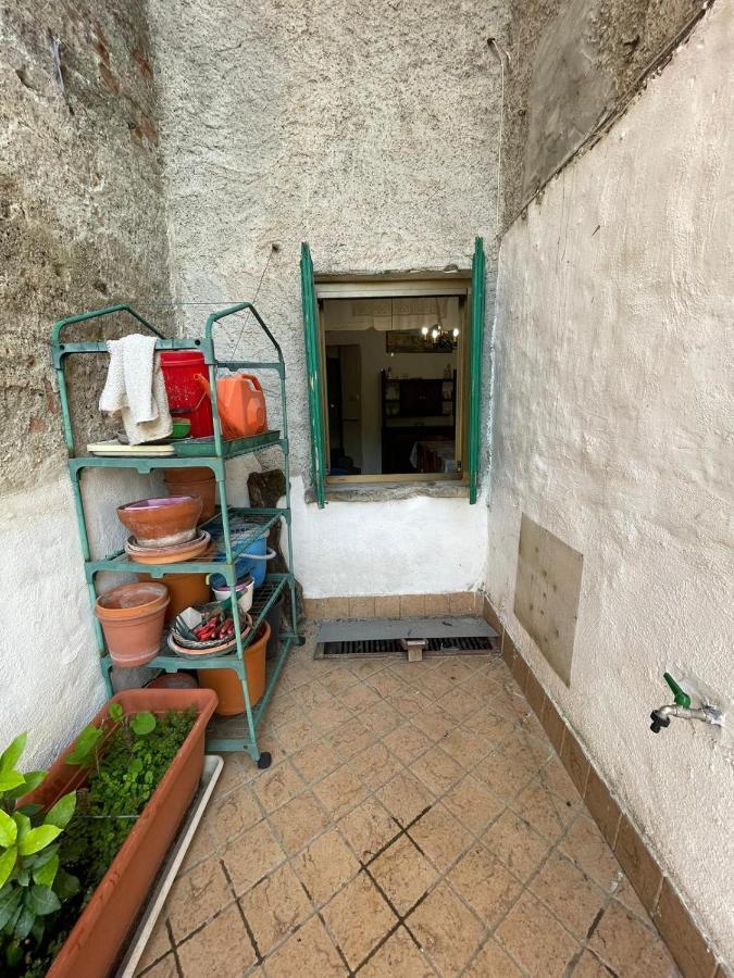 Casa Vacanza Pegrini Nel Centro Storico Di Gavi Εξωτερικό φωτογραφία